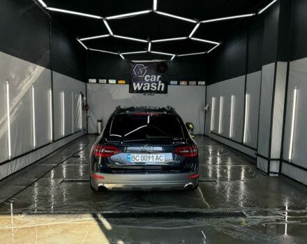 Черный Ауди А4, объемом двигателя 2 л и пробегом 180 тыс. км за 12400 $, фото 4 на Automoto.ua