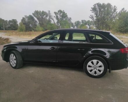 Черный Ауди А4, объемом двигателя 2 л и пробегом 285 тыс. км за 12000 $, фото 2 на Automoto.ua