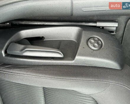 Чорний Ауді А4, об'ємом двигуна 2 л та пробігом 211 тис. км за 14399 $, фото 59 на Automoto.ua