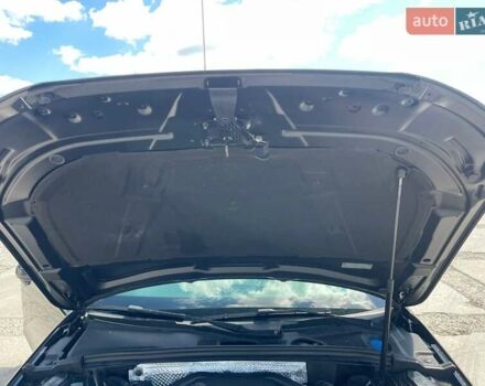 Черный Ауди А4, объемом двигателя 2 л и пробегом 195 тыс. км за 15500 $, фото 28 на Automoto.ua