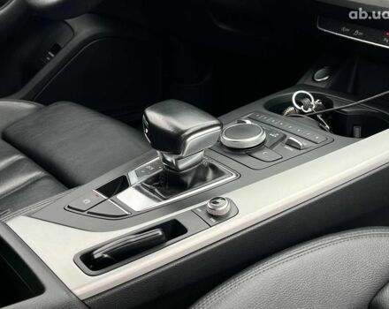 Чорний Ауді А4, об'ємом двигуна 2 л та пробігом 295 тис. км за 16290 $, фото 17 на Automoto.ua