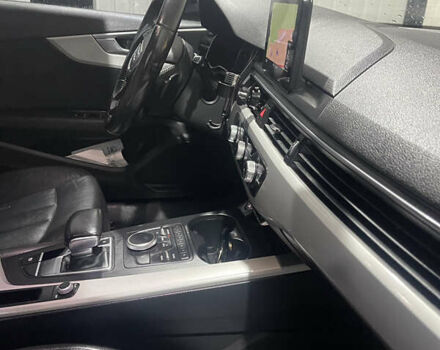 Черный Ауди А4, объемом двигателя 1.97 л и пробегом 300 тыс. км за 17000 $, фото 2 на Automoto.ua