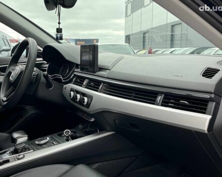 Чорний Ауді А4, об'ємом двигуна 2 л та пробігом 295 тис. км за 16290 $, фото 20 на Automoto.ua