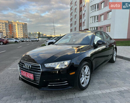 Ауді А4 2017 у Вінниці на Automoto.ua Чорний Ауді А4, об'ємом двигуна 1.98 л та пробігом 57 тис. км за 17499 $, фото 12 на Automoto.ua