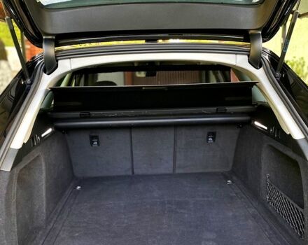 Чорний Ауді А4, об'ємом двигуна 2 л та пробігом 216 тис. км за 16000 $, фото 1 на Automoto.ua