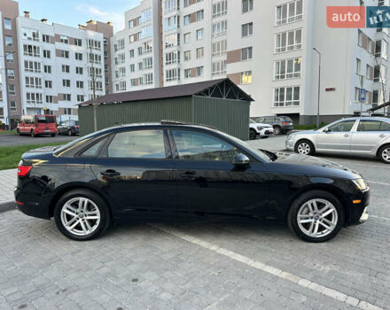 Ауді А4 2017 у Вінниці на Automoto.ua Чорний Ауді А4, об'ємом двигуна 1.98 л та пробігом 57 тис. км за 17499 $, фото 13 на Automoto.ua