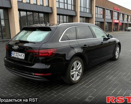Чорний Ауді А4, об'ємом двигуна 2 л та пробігом 236 тис. км за 17200 $, фото 5 на Automoto.ua