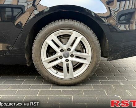 Чорний Ауді А4, об'ємом двигуна 2 л та пробігом 236 тис. км за 17200 $, фото 12 на Automoto.ua