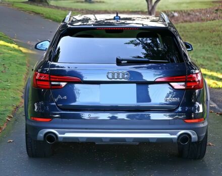 Чорний Ауді А4, об'ємом двигуна 2 л та пробігом 70 тис. км за 6000 $, фото 5 на Automoto.ua