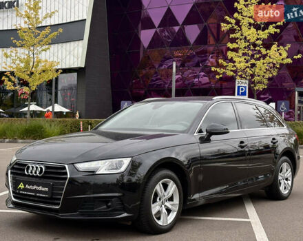 Черный Ауди А4, объемом двигателя 2 л и пробегом 218 тыс. км за 19400 $, фото 2 на Automoto.ua