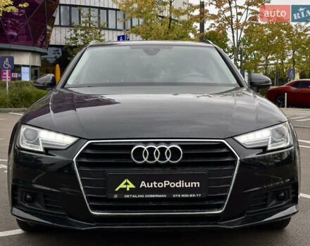 Черный Ауди А4, объемом двигателя 2 л и пробегом 218 тыс. км за 19400 $, фото 4 на Automoto.ua