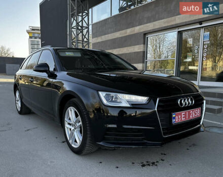 Черный Ауди А4, объемом двигателя 2 л и пробегом 260 тыс. км за 14850 $, фото 3 на Automoto.ua
