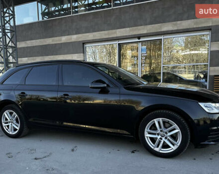 Черный Ауди А4, объемом двигателя 2 л и пробегом 260 тыс. км за 14850 $, фото 5 на Automoto.ua