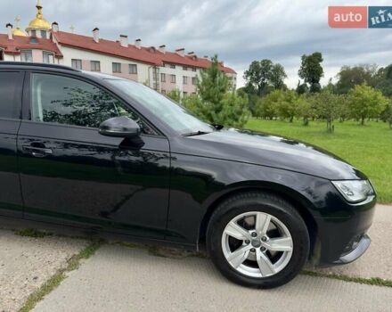 Ауди А4 2018 в Львове на Automoto.ua Черный Ауди А4, объемом двигателя 2 л и пробегом 242 тыс. км за 16500 $, фото 8 на Automoto.ua