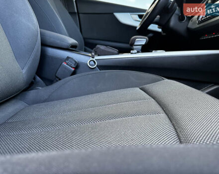 Чорний Ауді А4, об'ємом двигуна 1.97 л та пробігом 229 тис. км за 17599 $, фото 108 на Automoto.ua