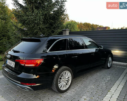 Черный Ауди А4, объемом двигателя 1.97 л и пробегом 240 тыс. км за 18000 $, фото 4 на Automoto.ua