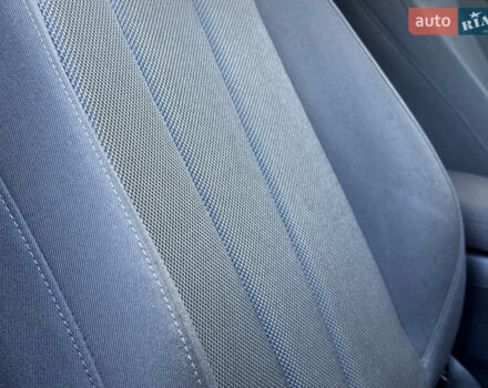 Чорний Ауді А4, об'ємом двигуна 1.97 л та пробігом 229 тис. км за 17599 $, фото 109 на Automoto.ua