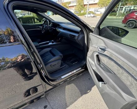 Ауди А4 2019 в Днепре (Днепропетровске) на Automoto.ua Черный Ауди А4, объемом двигателя 0 л и пробегом 160 тыс. км за 27000 $, фото 13 на Automoto.ua