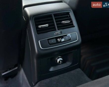 Черный Ауди А4, объемом двигателя 2 л и пробегом 179 тыс. км за 30000 $, фото 27 на Automoto.ua