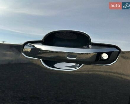 Черный Ауди А4, объемом двигателя 2 л и пробегом 179 тыс. км за 30000 $, фото 12 на Automoto.ua