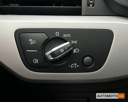 Чорний Ауді А4, об'ємом двигуна 2 л та пробігом 209 тис. км за 24990 $, фото 10 на Automoto.ua