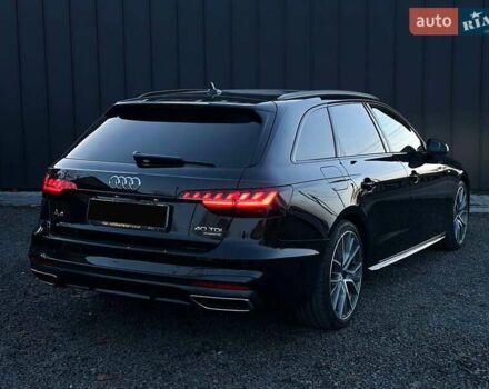 Черный Ауди А4, объемом двигателя 2 л и пробегом 179 тыс. км за 30000 $, фото 6 на Automoto.ua