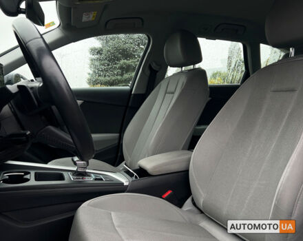 Чорний Ауді А4, об'ємом двигуна 2 л та пробігом 209 тис. км за 24990 $, фото 9 на Automoto.ua