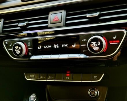 Черный Ауди А4, объемом двигателя 0 л и пробегом 228 тыс. км за 19950 $, фото 14 на Automoto.ua