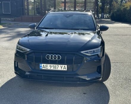 Ауди А4 2019 в Днепре (Днепропетровске) на Automoto.ua Черный Ауди А4, объемом двигателя 0 л и пробегом 160 тыс. км за 27000 $, фото 5 на Automoto.ua