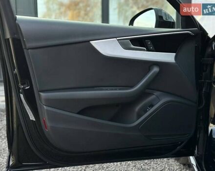 Черный Ауди А4, объемом двигателя 2 л и пробегом 179 тыс. км за 30000 $, фото 15 на Automoto.ua