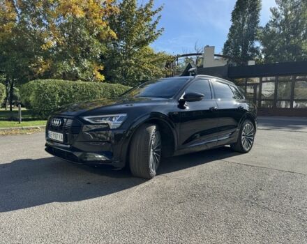 Ауди А4 2019 в Днепре (Днепропетровске) на Automoto.ua Черный Ауди А4, объемом двигателя 0 л и пробегом 160 тыс. км за 27000 $, фото 4 на Automoto.ua