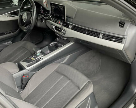 Черный Ауди А4, объемом двигателя 1.97 л и пробегом 205 тыс. км за 25000 $, фото 33 на Automoto.ua