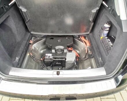 Черный Ауди А4, объемом двигателя 2 л и пробегом 170 тыс. км за 25500 $, фото 13 на Automoto.ua