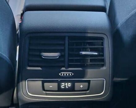 Черный Ауди А4, объемом двигателя 1.97 л и пробегом 33 тыс. км за 35700 $, фото 5 на Automoto.ua