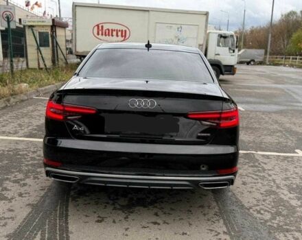 Чорний Ауді А4, об'ємом двигуна 2 л та пробігом 110 тис. км за 16000 $, фото 4 на Automoto.ua