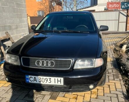 Черный Ауди А4, объемом двигателя 1.8 л и пробегом 380 тыс. км за 3500 $, фото 1 на Automoto.ua