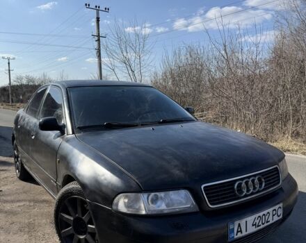 Чорний Ауді А4, об'ємом двигуна 1.6 л та пробігом 350 тис. км за 2200 $, фото 1 на Automoto.ua