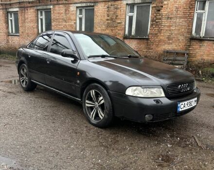 Черный Ауди А4, объемом двигателя 1.8 л и пробегом 350 тыс. км за 2550 $, фото 1 на Automoto.ua