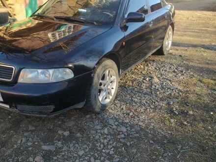 Черный Ауди А4, объемом двигателя 1.6 л и пробегом 350 тыс. км за 3200 $, фото 1 на Automoto.ua
