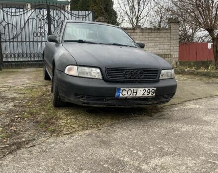 Чорний Ауді А4, об'ємом двигуна 1 л та пробігом 250 тис. км за 1100 $, фото 1 на Automoto.ua