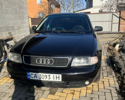 Чорний Ауді А4, об'ємом двигуна 1.8 л та пробігом 382 тис. км за 3500 $, фото 1 на Automoto.ua