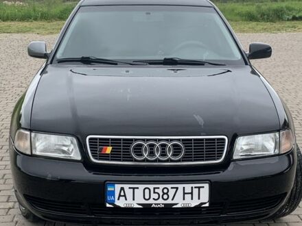 Ауди А4 1996 в Коломые на Automoto.ua Черный Ауди А4, объемом двигателя 1.6 л и пробегом 300 тыс. км за 2700 $, фото 1 на Automoto.ua