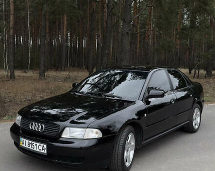 Чорний Ауді А4, об'ємом двигуна 1.8 л та пробігом 252 тис. км за 3800 $, фото 1 на Automoto.ua