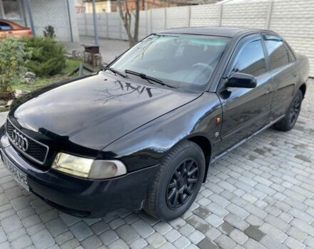 Чорний Ауді А4, об'ємом двигуна 2.6 л та пробігом 250 тис. км за 3000 $, фото 1 на Automoto.ua