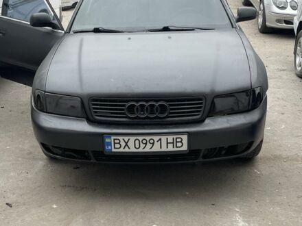 Ауді А4 1996 у Хмельницькому на Automoto.ua Чорний Ауді А4, об'ємом двигуна 2.6 л та пробігом 280 тис. км за 1800 $, фото 1 на Automoto.ua