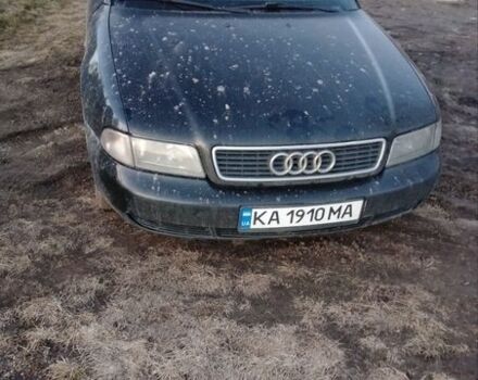 Черный Ауди А4, объемом двигателя 1.8 л и пробегом 447 тыс. км за 2800 $, фото 1 на Automoto.ua