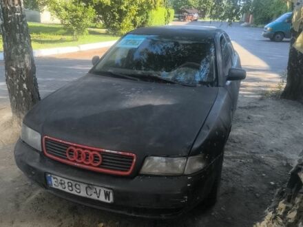 Ауди А4 1997 в Макарове на Automoto.ua Черный Ауди А4, объемом двигателя 2 л и пробегом 360 тыс. км за 1010 $, фото 1 на Automoto.ua