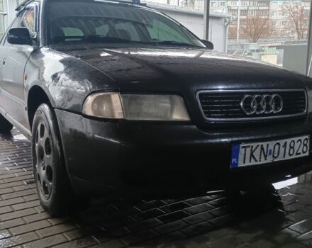 Черный Ауди А4, объемом двигателя 1.8 л и пробегом 401 тыс. км за 2200 $, фото 1 на Automoto.ua