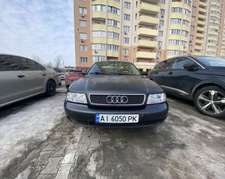 Черный Ауди А4, объемом двигателя 1.8 л и пробегом 777 тыс. км за 2200 $, фото 1 на Automoto.ua