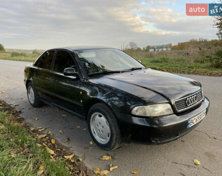 Черный Ауди А4, объемом двигателя 1.8 л и пробегом 311 тыс. км за 3200 $, фото 1 на Automoto.ua